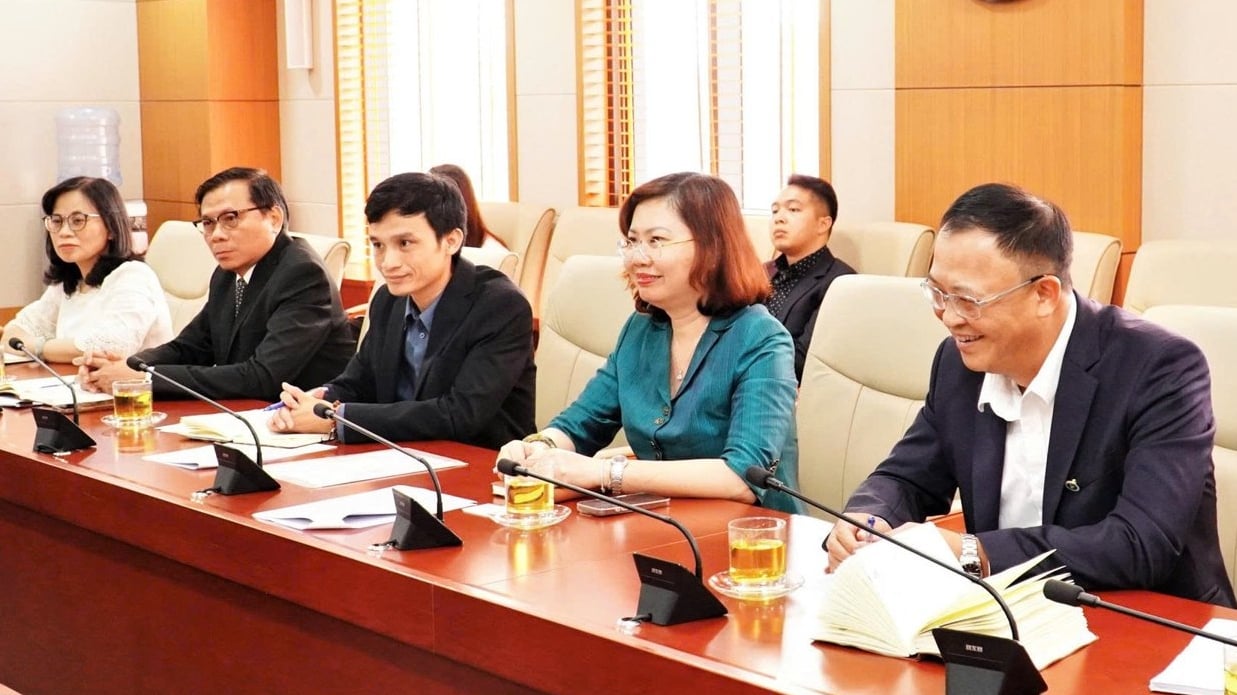 Chứng khoán nâng hạng, Nasdaq cùng UB Chứng khoán bàn cách đưa DN Việt ra thế giới