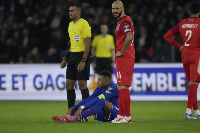 Pháp trả giá đắt cho chiến thắng ở vòng loại World Cup 2026 Pháp trả giá đắt cho chiến thắng ở vòng loại World Cup 2026