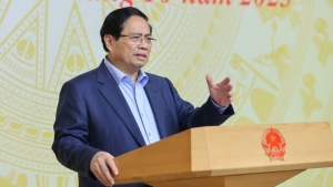 "Kiểm soát tín dụng vào bất động sản đầu cơ, gây bong bóng"