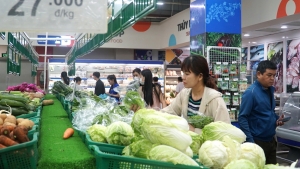 Dân Đà Nẵng đổ xô mua thực phẩm "tích trữ 3 ngày" chống bão