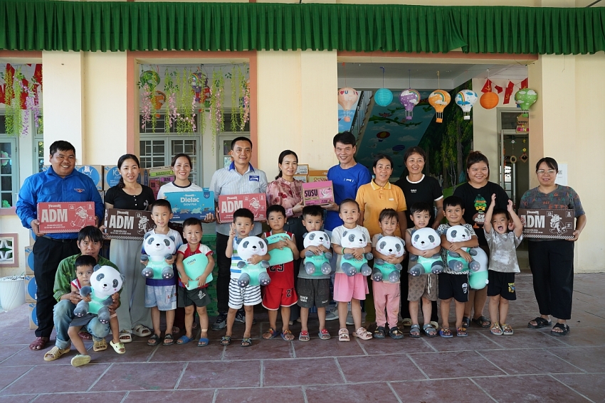 Vinamilk và hành trình sẻ chia với người dân hậu thiên tai