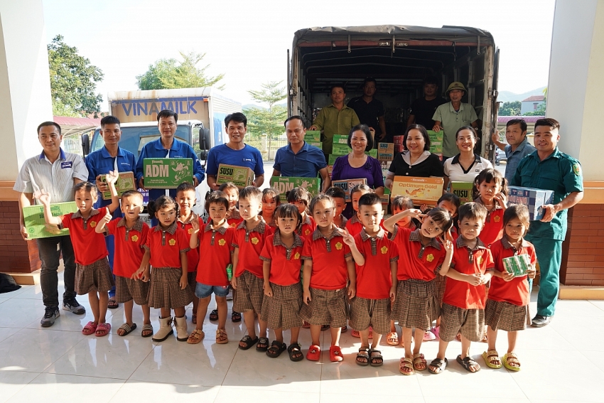 Vinamilk và hành trình sẻ chia với người dân hậu thiên tai