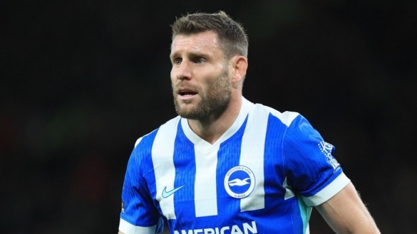 "Ông bác" Milner lập kỷ lục thú vị và chưa từng có ở Ngoại hạng Anh