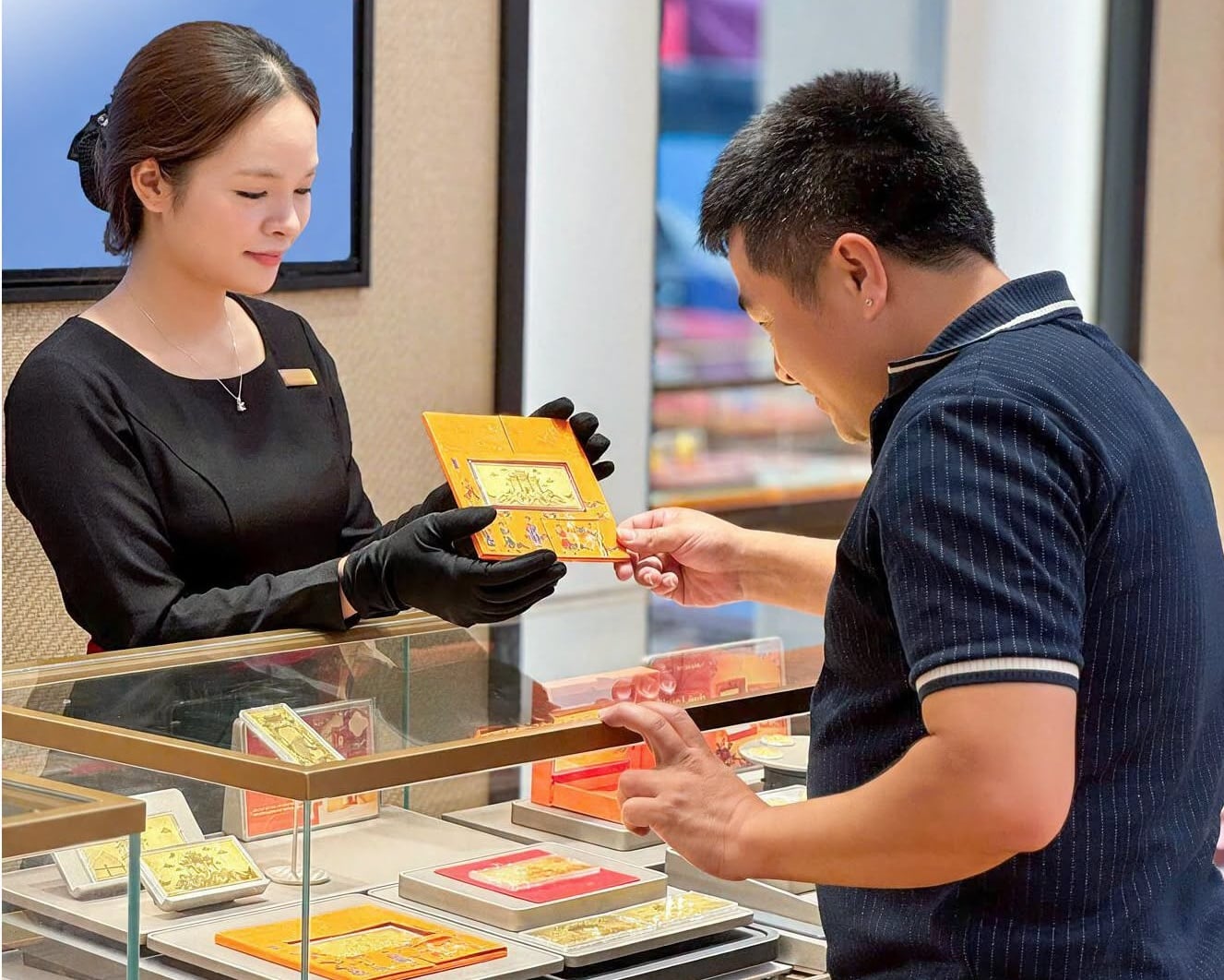 Giá vàng tuần qua: Vàng miếng tăng 1,3 triệu/lượng Giá vàng tuần qua: Vàng miếng tăng 1,3 triệu/lượng