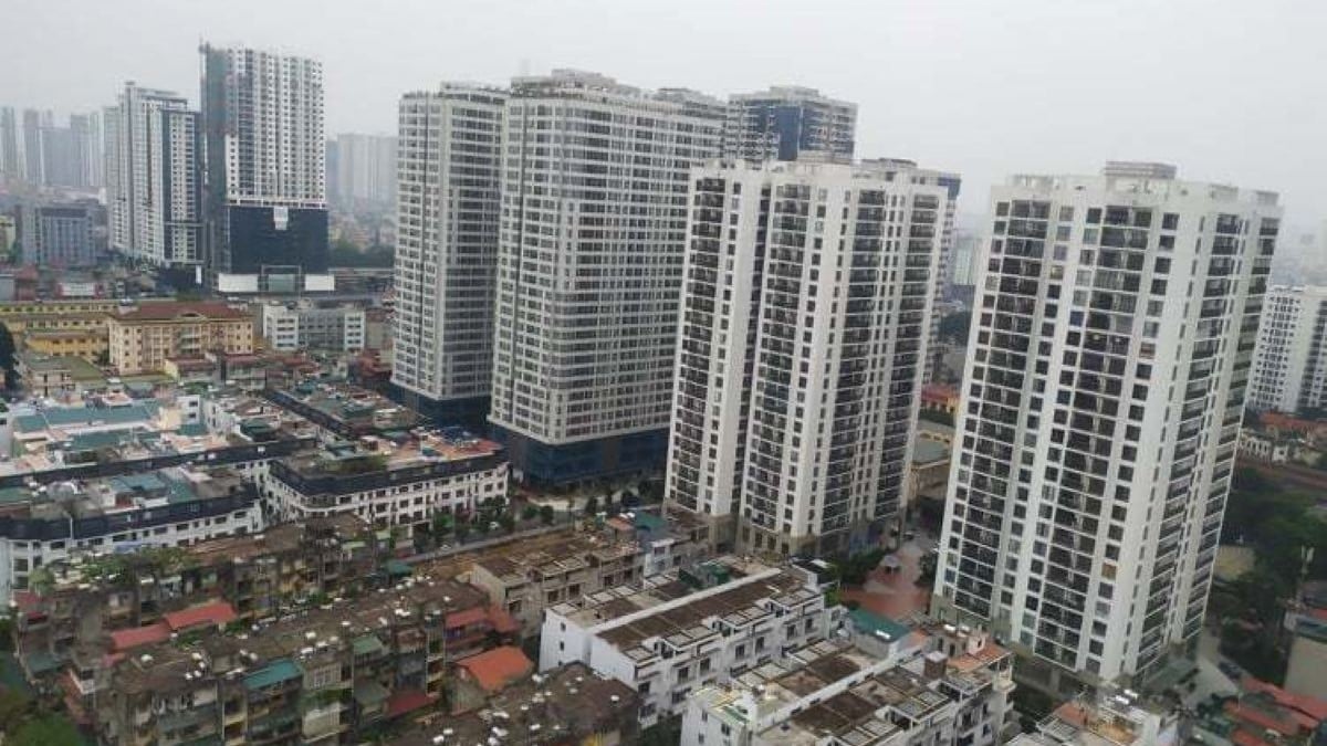 BĐS mùa cuối năm: Áp lực điều chỉnh giá khi lãi suất neo cao BĐS mùa cuối năm: Áp lực điều chỉnh giá khi lãi suất neo cao