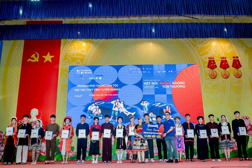 Vinamilk chung tay xây dựng “ Sức đề kháng số” cho thế hệ  tương lai