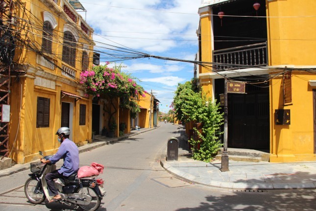 Ng&acirc;n h&agrave;ng ồ ạt ph&aacute;t m&atilde;i bất động sản nghỉ dưỡng ảnh 1