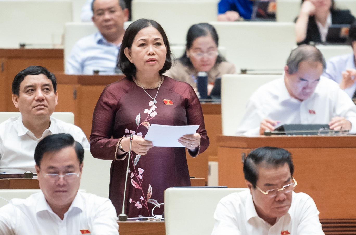 Tranh luận phương pháp định giá đất chưa có hồi kết