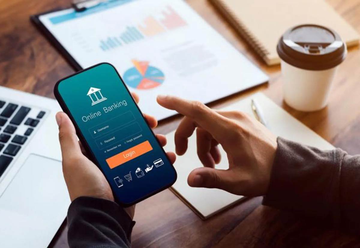 Từ 2025, ứng dụng ngân hàng không được ghi nhớ mật khẩu đăng nhập