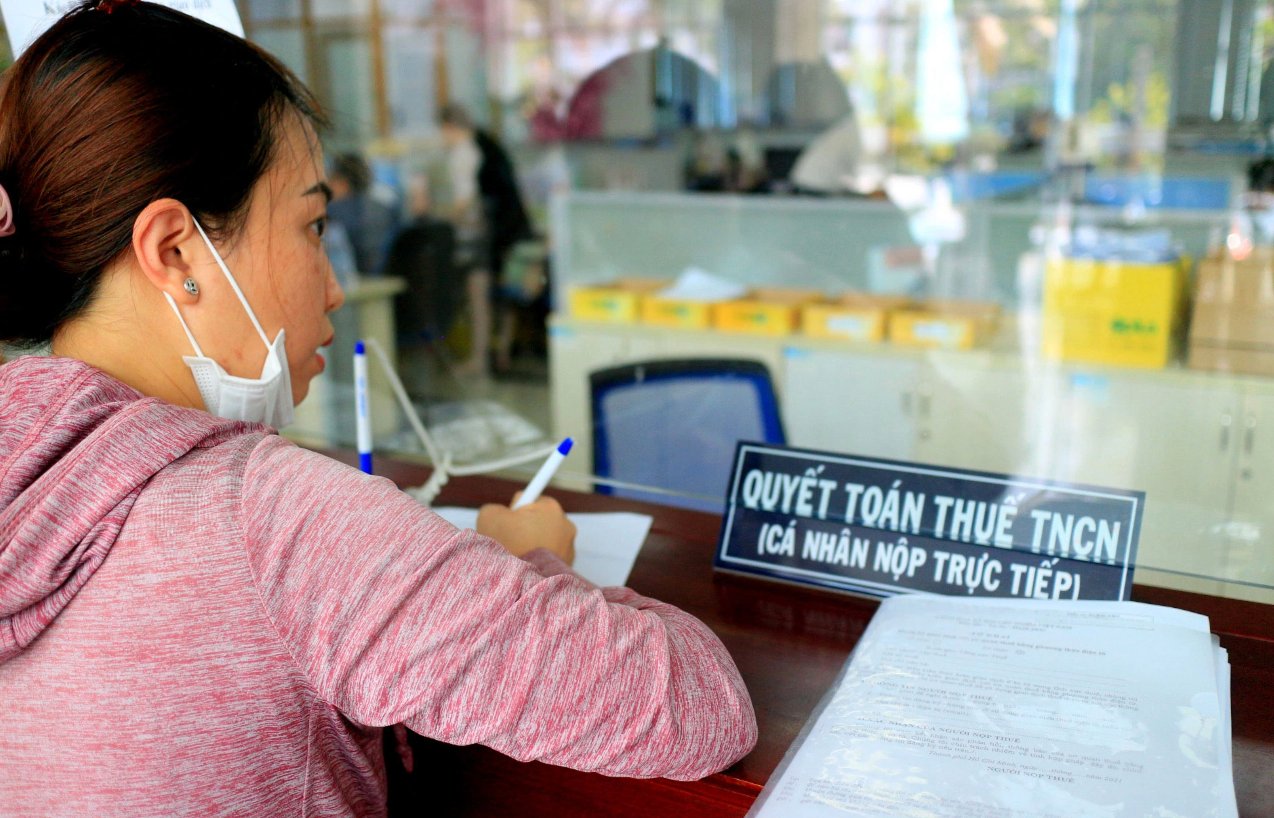 Cá nhân thu nhập 100 triệu/tháng sẽ chịu mức thuế suất cao nhất là 35%