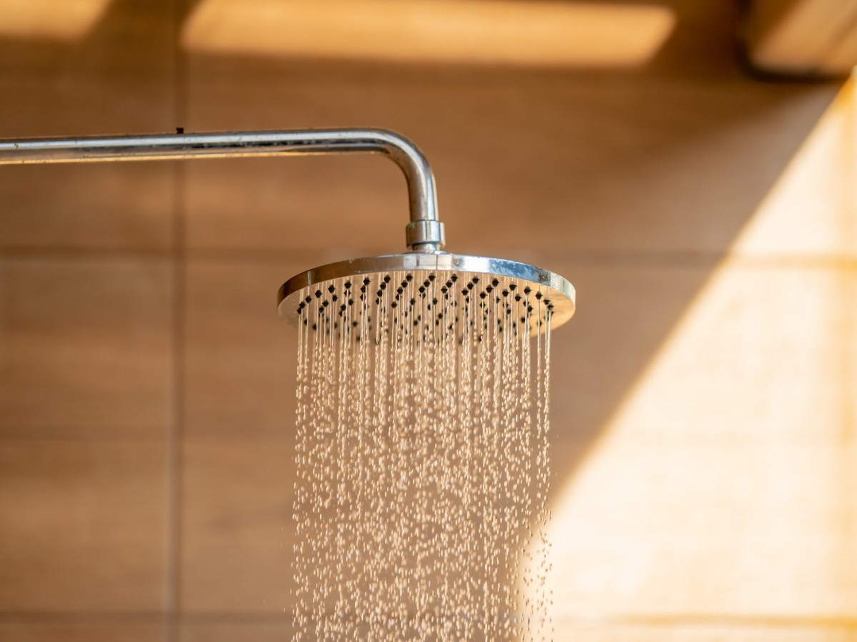 Tắm nước lạnh có thật sự tốt cho sức khỏe? Tắm nước lạnh có thật sự tốt cho sức khỏe?