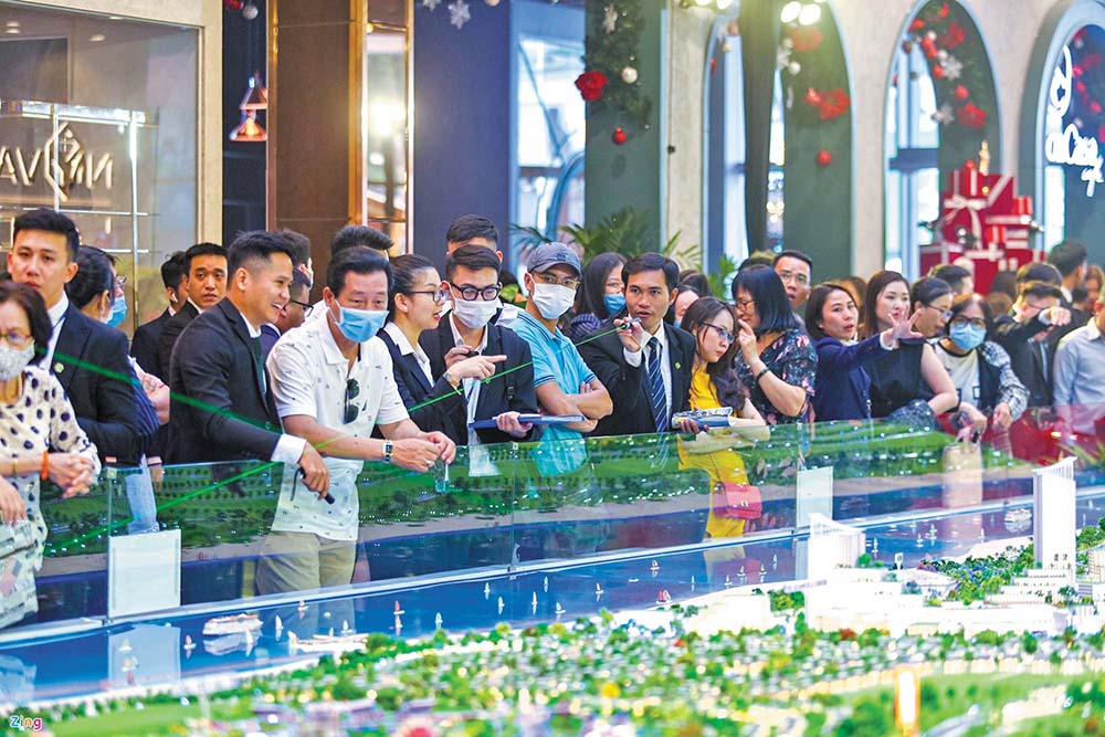 Thị trường bất động sản kiên nhẫn chờ cú hích