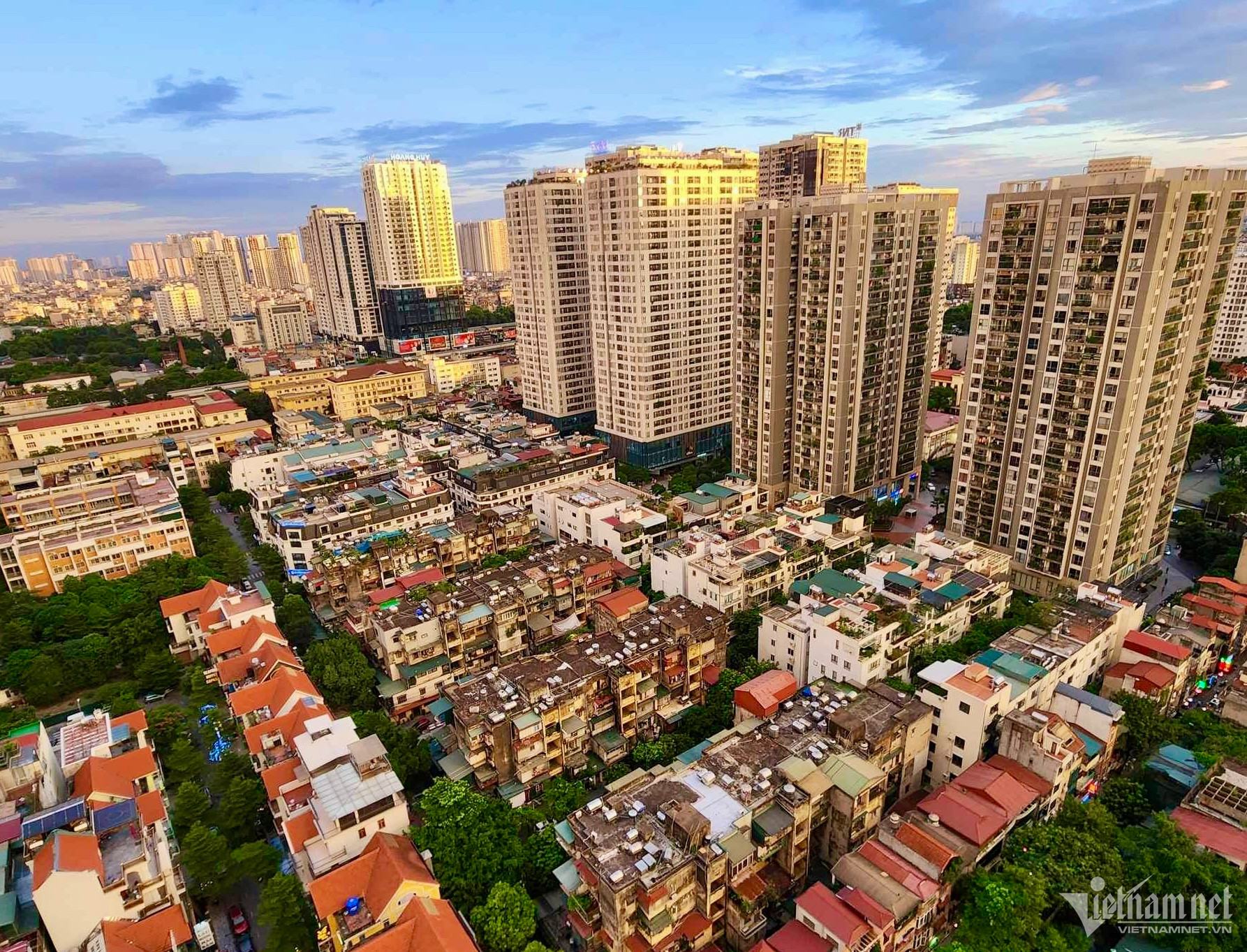 Chung cư tăng giá không ngừng, doanh nghiệp mong tháo gỡ quy định về đất ở Chung cư tăng giá không ngừng, doanh nghiệp mong tháo gỡ quy định về đất ở