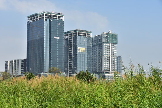 Bất động sản cầm cự chờ hồi phục Bất động sản cầm cự chờ hồi phục