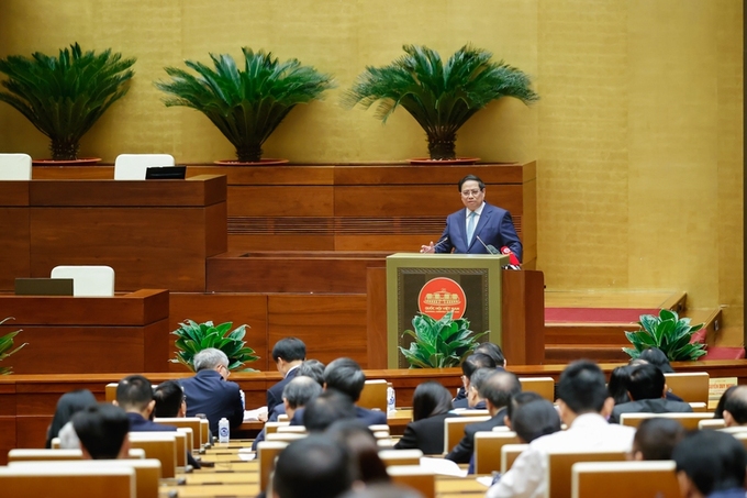 Phấn đấu tăng trưởng GDP năm 2025 đạt 8% Phấn đấu tăng trưởng GDP năm 2025 đạt 8%