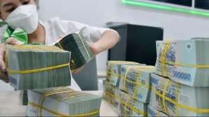 Dịp cuối năm, ngân hàng dồn dập xử lý nợ xấu để làm đẹp báo cáo