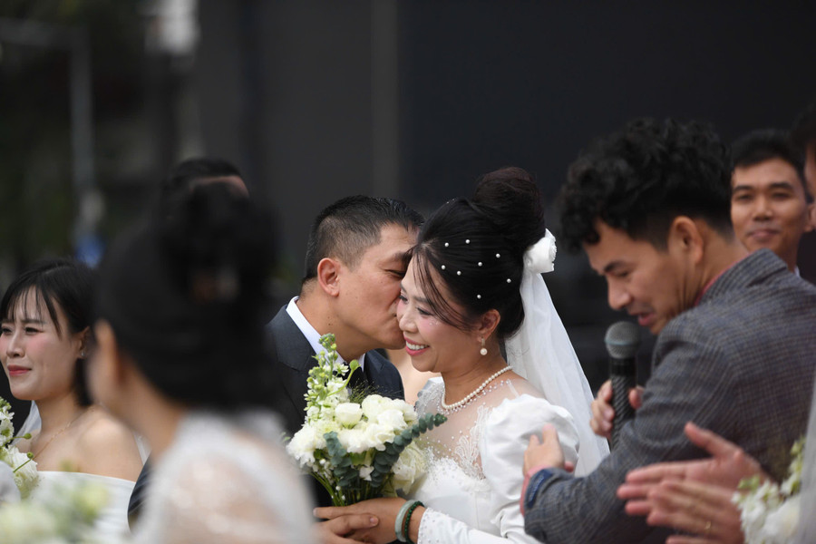 Vietnam Happy Fest 2025 mở màn rộn ràng tại Hồ Gươm Vietnam Happy Fest 2025 mở màn rộn ràng tại Hồ Gươm