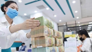 Lãi suất liên ngân hàng bất ngờ giảm mạnh