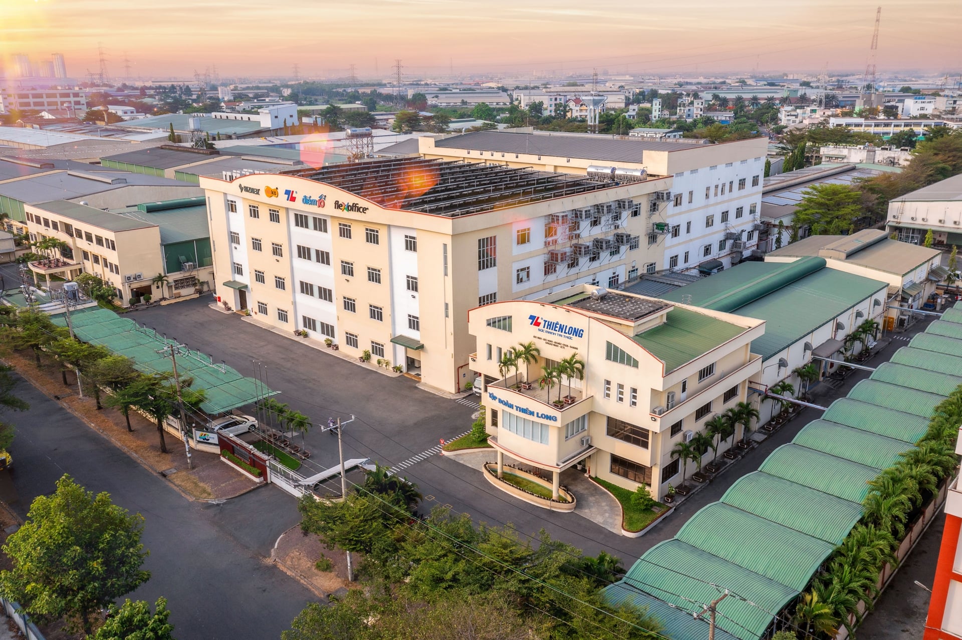 Top M&A 2025: Vốn ngoại dẫn dắt thị trường Top M&A 2025: Vốn ngoại dẫn dắt thị trường