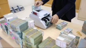 Bộ Tài chính đã chuyển hơn 2.500 tỷ đồng tặng quà Tết và chào mừng Đại hội Đảng XIV