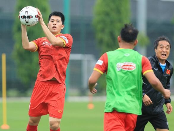 Chấn thương của Đình Trọng kéo dài dai dẳng chưa bình phục hoàn toàn. (ảnh Anh Đoàn)