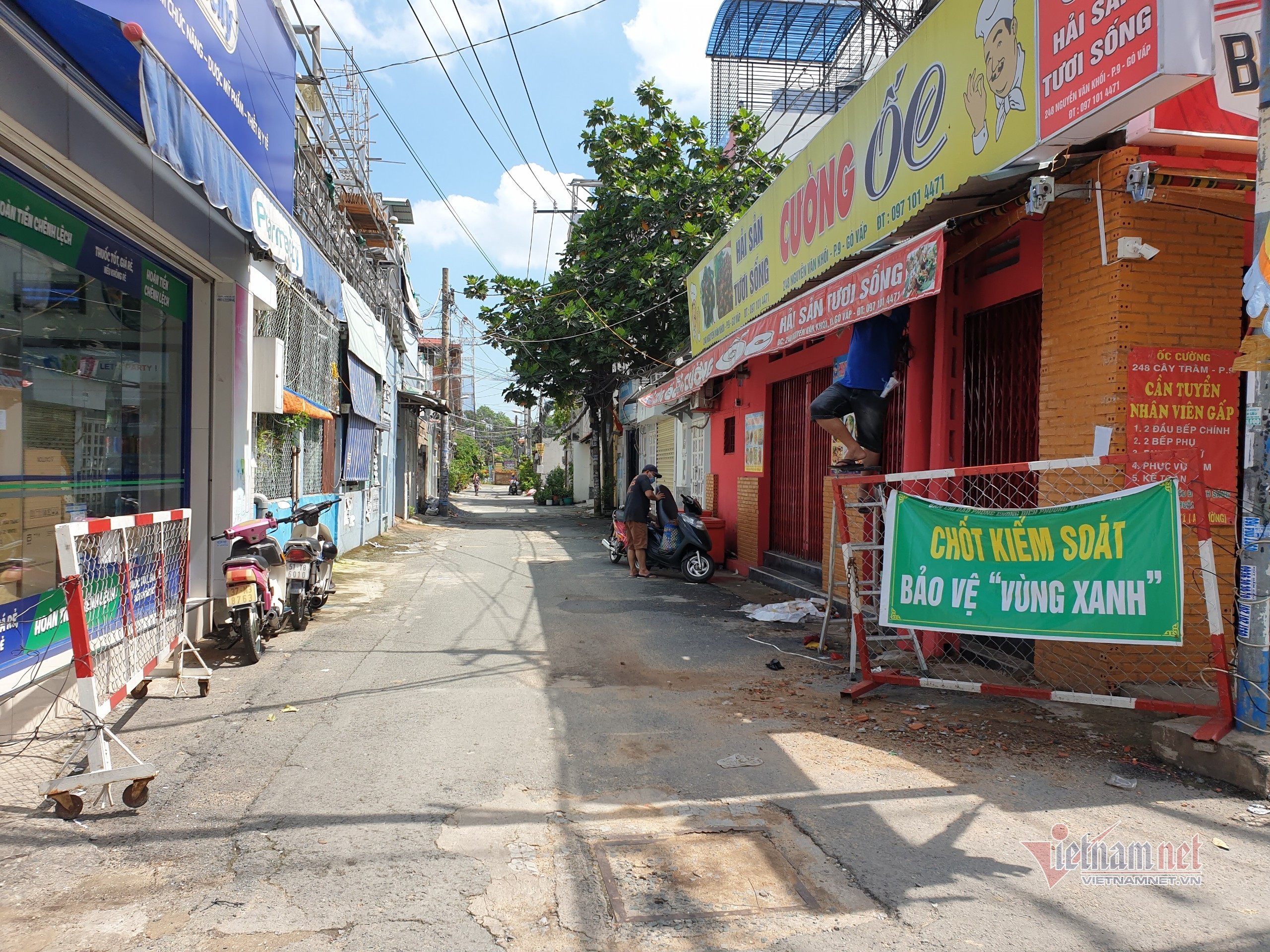 Quận đầu ti&ecirc;n &aacute;p dụng Chỉ thị 16 ở TP.HCM đ&atilde; kiểm so&aacute;t được dịch Covid-19